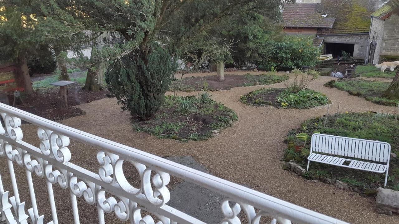 Bed and Breakfast Le Manoir De Cocelle Paris-l'Hopital Екстер'єр фото