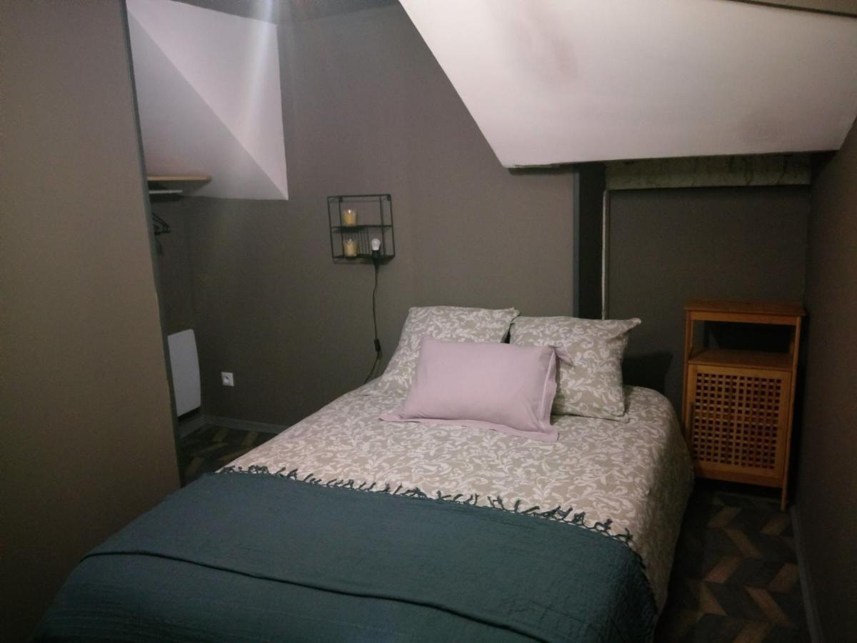 Bed and Breakfast Le Manoir De Cocelle Paris-l'Hopital Екстер'єр фото